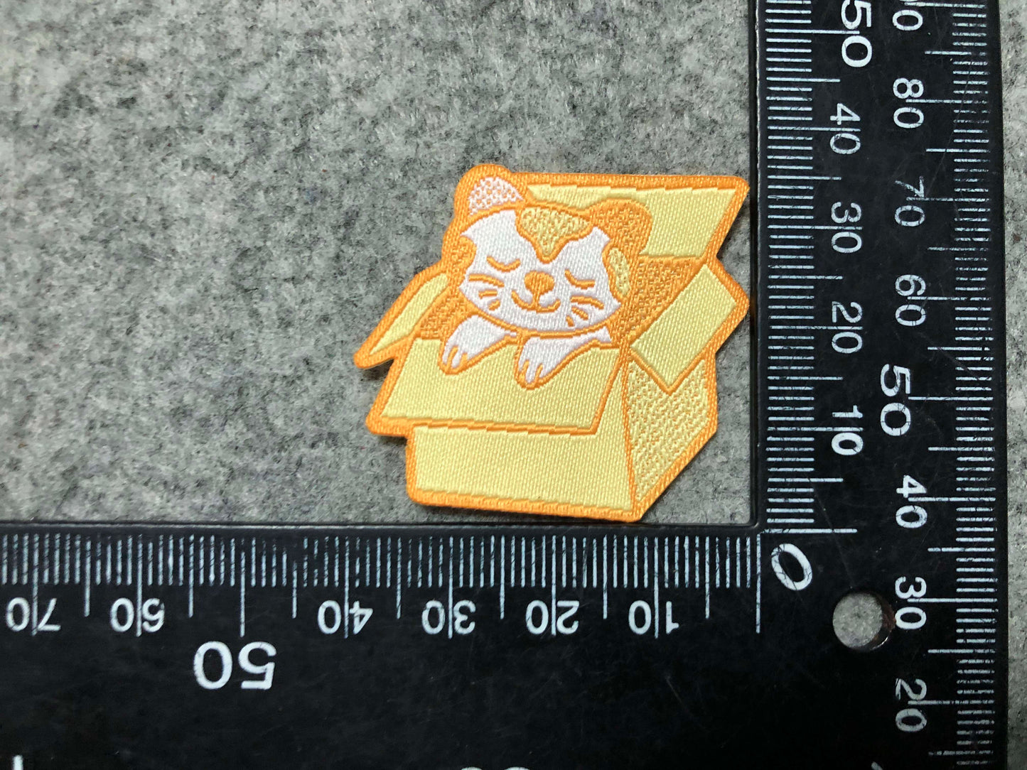 pluisje patch iron-on